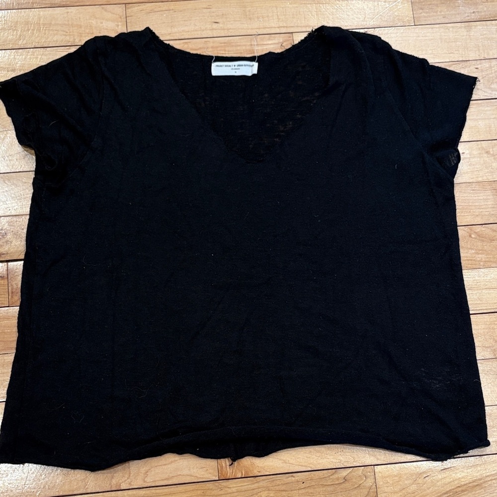 Project Social T x Urban Outfitters black tshirt size medium